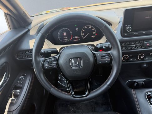 Used 2024 Honda HR-V Sport image 18