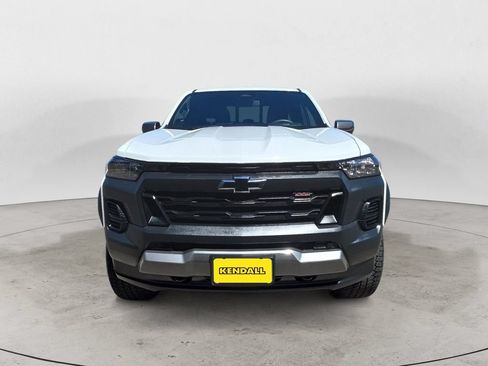 Certified 2025 Chevrolet Colorado Trail Boss AWD/4WD image 2