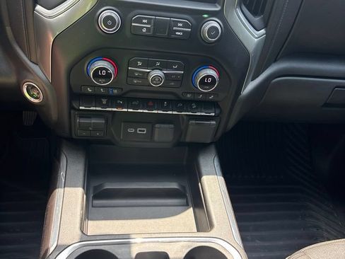 Used 2022 Chevrolet Silverado 2500 LTZ w/ LTZ Plus Package AWD/4WD image 19