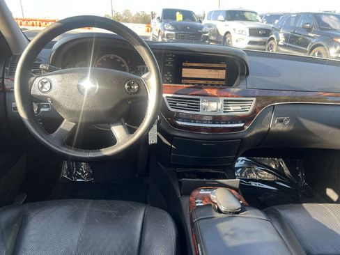 Used 2007 Mercedes-Benz S 550 image 11