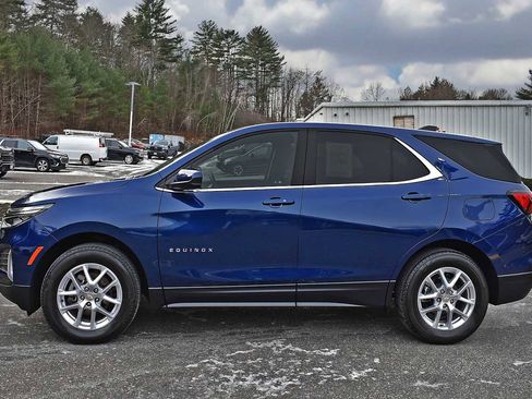 Used 2023 Chevrolet Equinox LT image 4