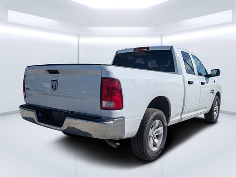 Used 2024 RAM 1500 Classic SLT image 3