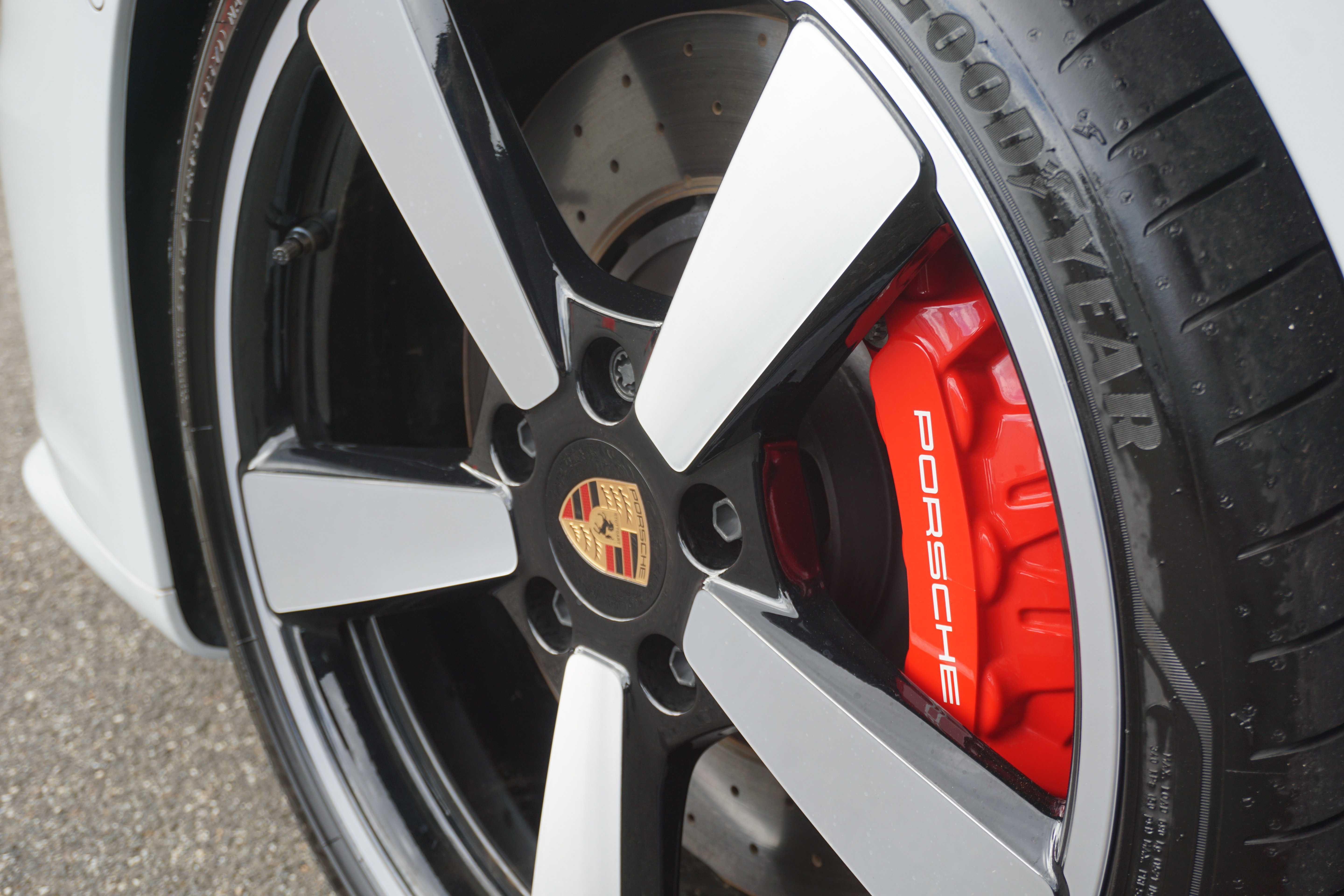 Certified 2025 Porsche 911 Carrera S RWD image 13