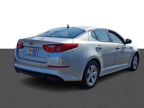 Used 2015 Kia Optima LX FWD image 7