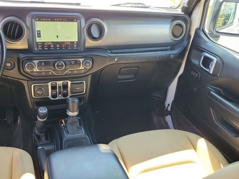 Used 2021 Jeep Wrangler Unlimited Sport AWD/4WD image 20