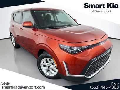 Used 2025 Kia Soul LX w/ LX Technology Package