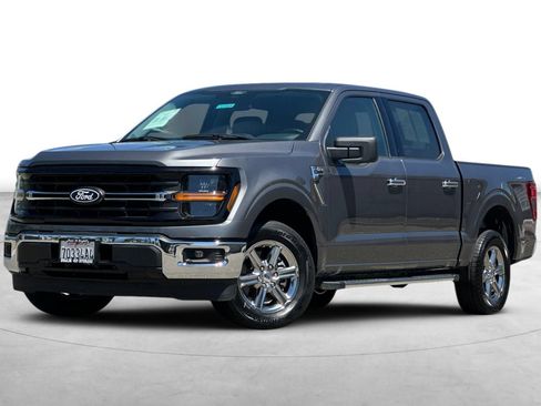 Used 2025 Ford F150 XLT w/ Equipment Group 301A Standard RWD image 2