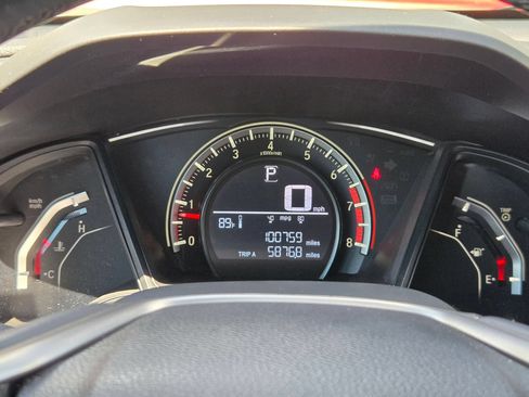 Used 2018 Honda Civic Sport image 23