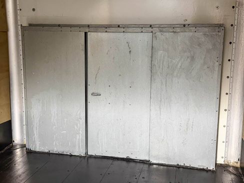 Used 2021 Chevrolet Express 3500 w/ Power Convenience Package image 12