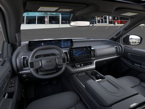 New 2026 Ford Expedition Max Platinum w/ Stealth Appearance Package AWD/4WD image 9
