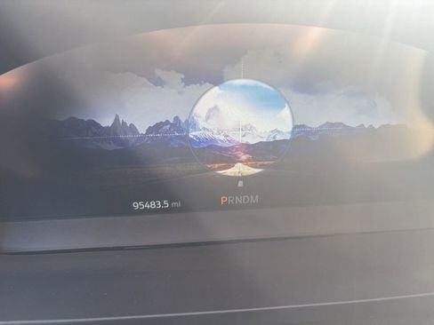 Used 2020 Ford Explorer Platinum w/ Premium Technology Package image 8