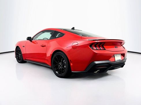 Used 2025 Ford Mustang GT Premium RWD image 3