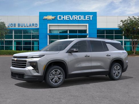 New 2026 Chevrolet Traverse LT w/ Driver Confidence Package image 41