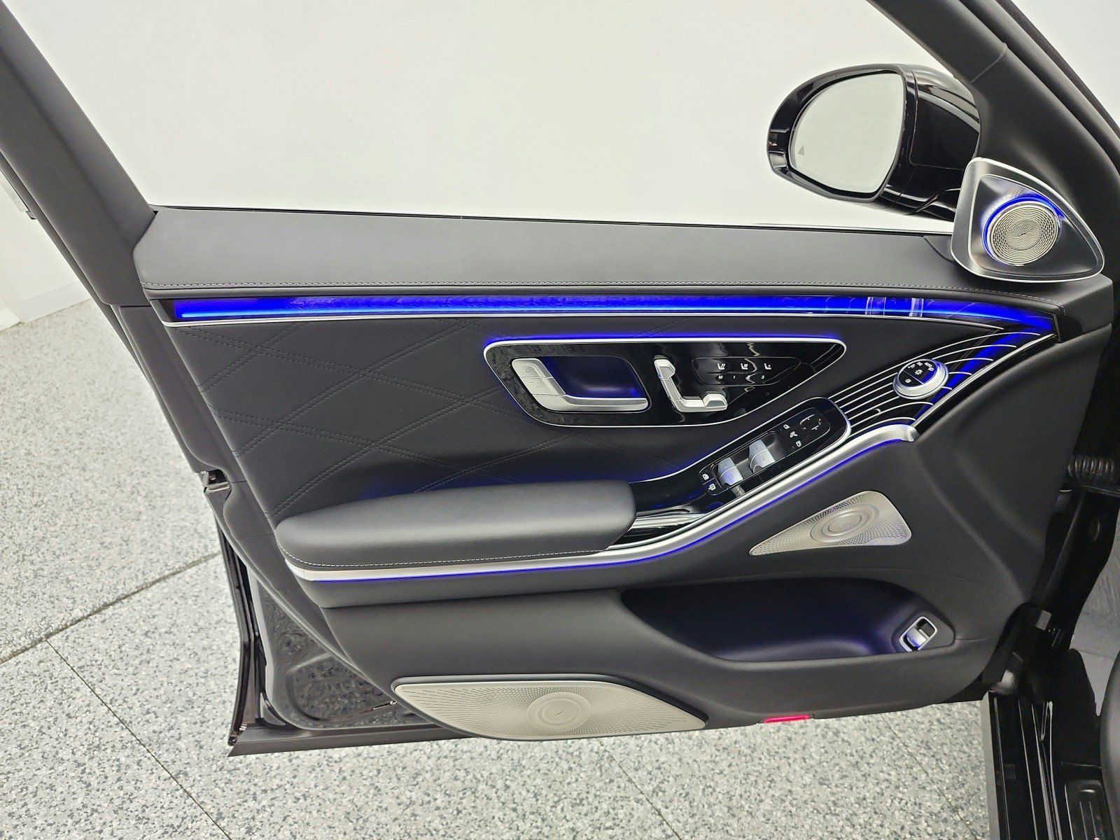 Certified 2023 Mercedes-Benz Maybach S 680 4MATIC image 15