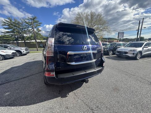 Used 2020 Lexus GX 460 Premium w/ Premium Package AWD/4WD image 6