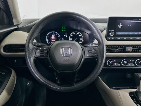 Used 2025 Honda HR-V LX image 17