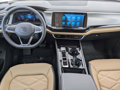 New 2026 Volkswagen Atlas Cross Sport SE FWD image 16