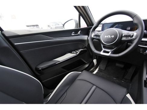 New 2026 Kia K5 GT-Line FWD image 9