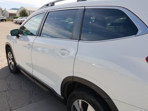Used 2019 Subaru Ascent Premium AWD/4WD image 7