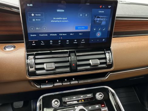 Used 2024 Lincoln Navigator L Reserve w/ Equipment Group 201A image 21