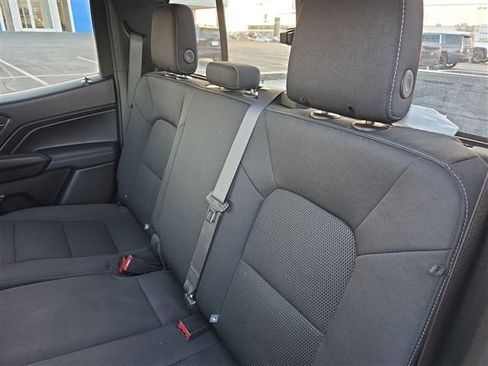 Used 2023 Chevrolet Colorado LT w/ LT Convenience Package II AWD/4WD image 39