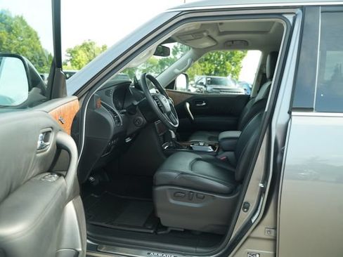 Used 2023 Nissan Armada SL w/ Captain's Chairs Package AWD/4WD image 14