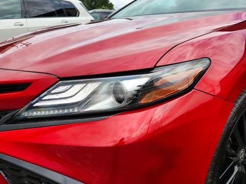 Used 2021 Toyota Camry XSE w/ Cold Weather Package FWD image 10