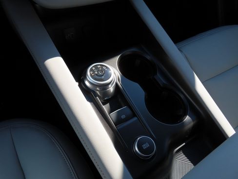 New 2026 Ford Explorer Active image 13