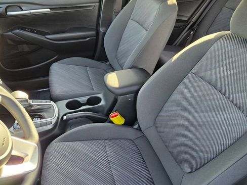 New 2026 Kia Seltos LX FWD image 22
