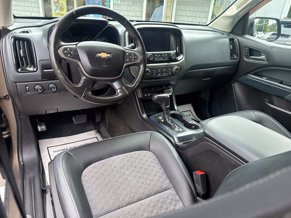 Used 2015 Chevrolet Colorado Z71 AWD/4WD image 30