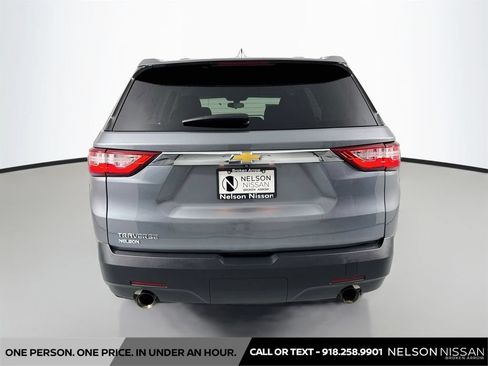 Used 2020 Chevrolet Traverse LS FWD image 6