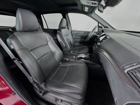 Certified 2023 Honda Passport EX-L image 28