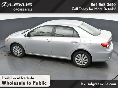 Used 2013 Toyota Corolla LE FWD image 23