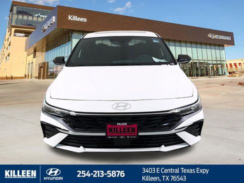 New 2026 Hyundai Elantra SEL Sport Premium FWD image 2