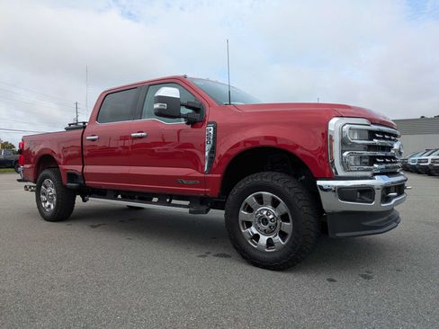 Used 2024 Ford F250 Lariat w/ Chrome Package AWD/4WD image 2