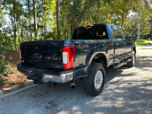 Used 2019 Ford F250 XLT AWD/4WD image 4