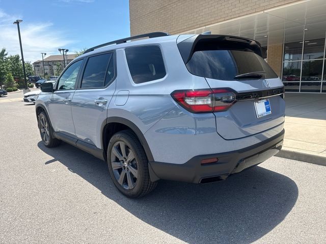 New 2026 Honda Pilot Sport image 2