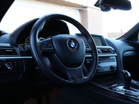 Used 2012 BMW 650i Convertible image 37