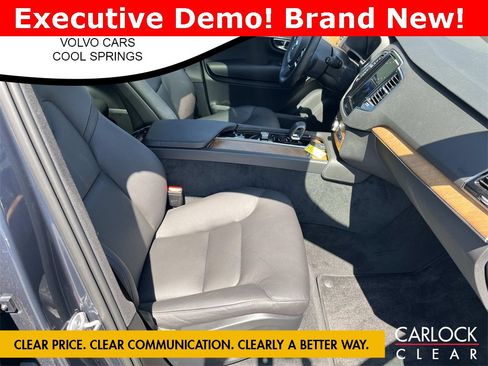 Used 2025 Volvo XC90 T8 Plus w/ Protection Package Premier image 24