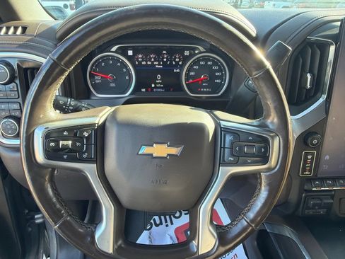 Used 2021 Chevrolet Silverado 1500 LTZ w/ Technology Package AWD/4WD image 26