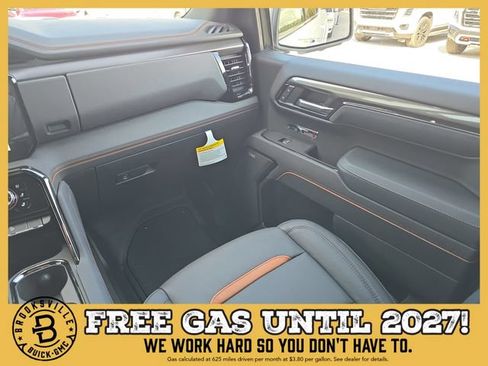 New 2026 GMC Sierra 1500 AT4 w/ Technology Package AWD/4WD image 15