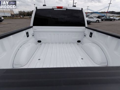 Used 2021 Ford F150 XLT image 5