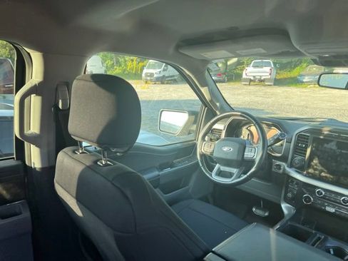 Used 2022 Ford F150 XLT w/ Equipment Group 302A High AWD/4WD image 9