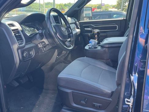 Used 2024 RAM 2500 Big Horn w/ Level 2 Equipment Group AWD/4WD image 1
