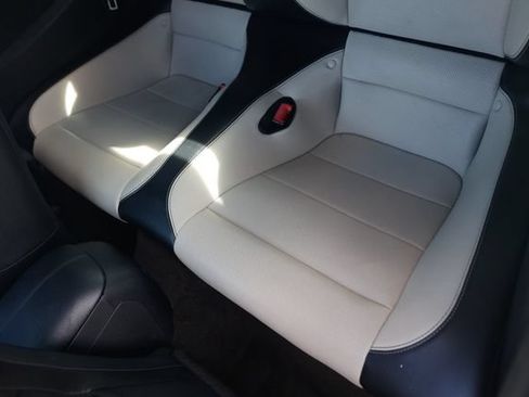 Used 2018 Ford Mustang Premium RWD image 13
