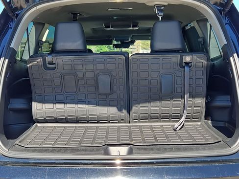 Used 2020 Honda Pilot Touring image 34