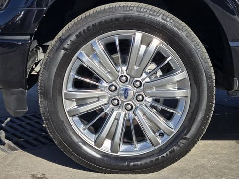 Certified 2024 Ford F150 Platinum w/ Equipment Group 703A Plus image 9