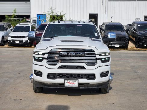 New 2025 RAM 3500 Laramie w/ Max Tow Package image 6