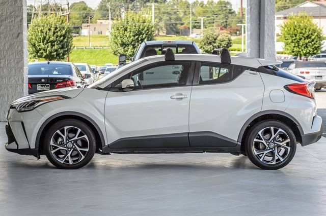Used 2020 Toyota C-HR XLE FWD image 48