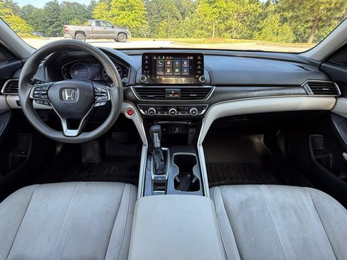 Used 2019 Honda Accord EX image 23